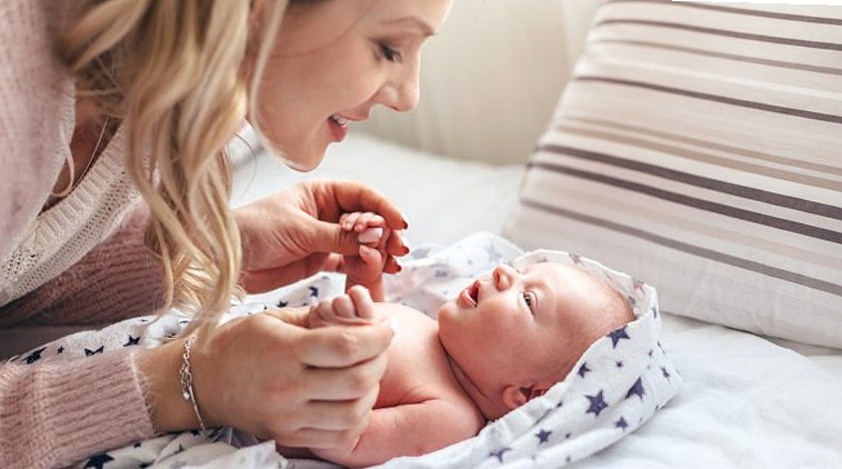 <b>Sylveco odżywcza pomadka z peelingiem 4,6 g<b/>