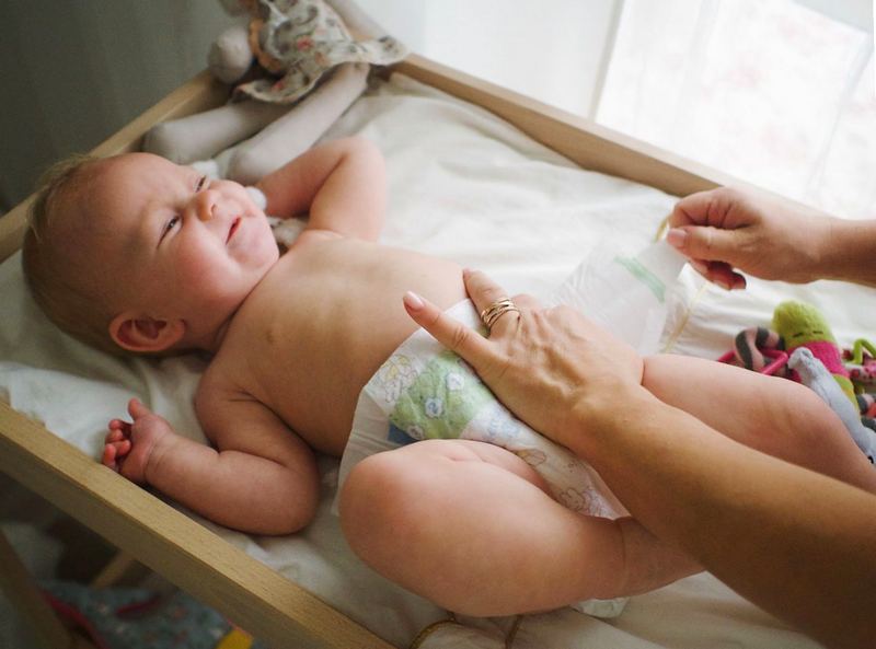 <b>Sylveco odé¥ywcza pomadka z peelingiem 4,6 g<b/>